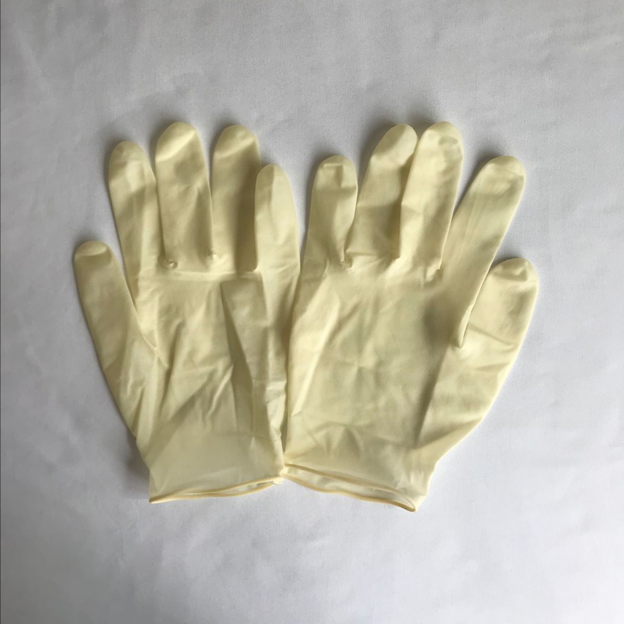 VINYL GLOVES